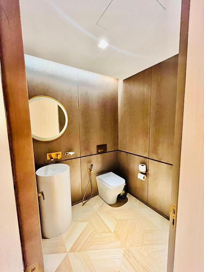 Five Palm Jumeirah - 2 Bedrooms & Maid Room In A Splendid Resort - Modernlux Дубай Екстер'єр фото