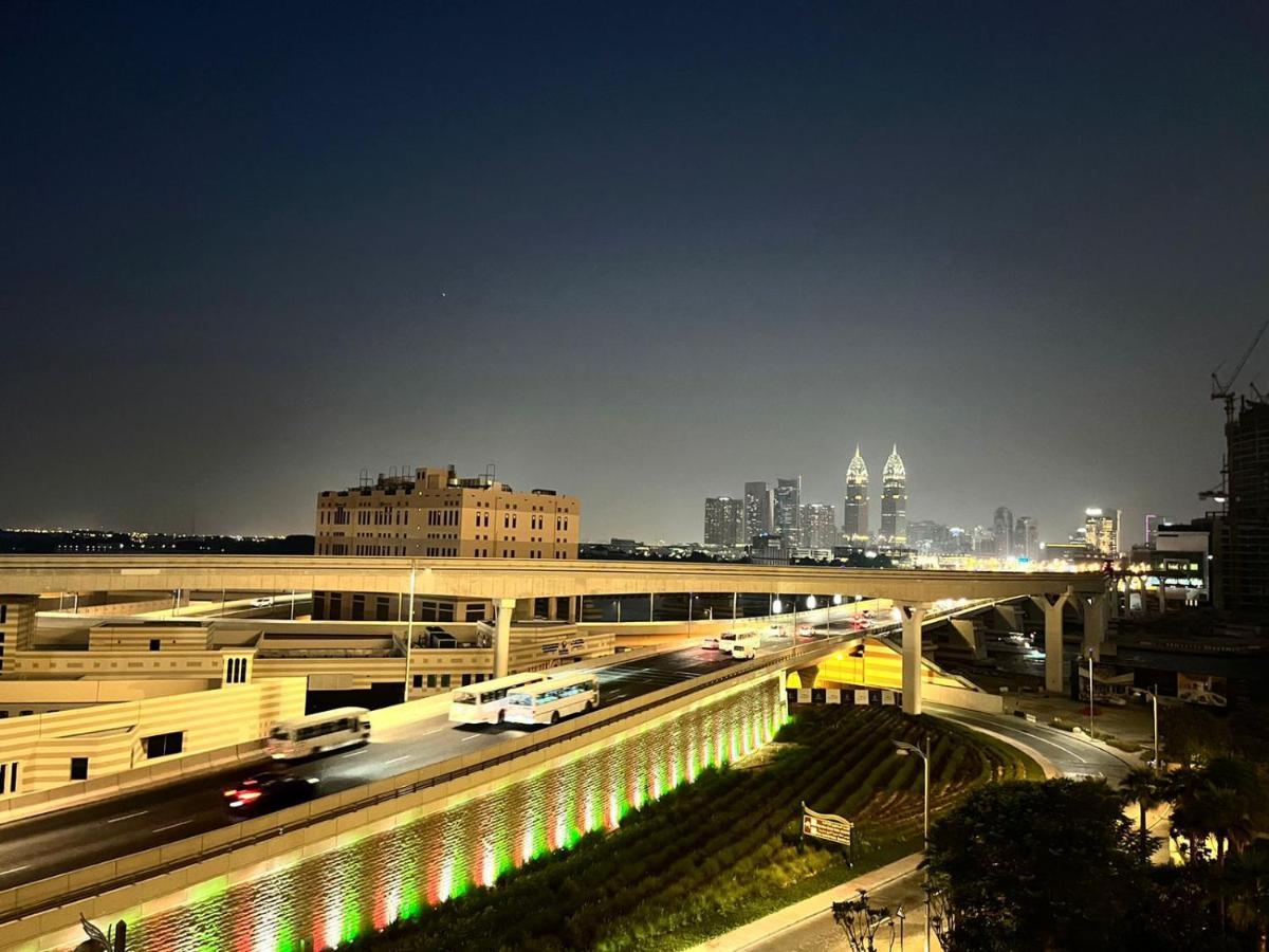 Five Palm Jumeirah - 2 Bedrooms & Maid Room In A Splendid Resort - Modernlux Дубай Екстер'єр фото
